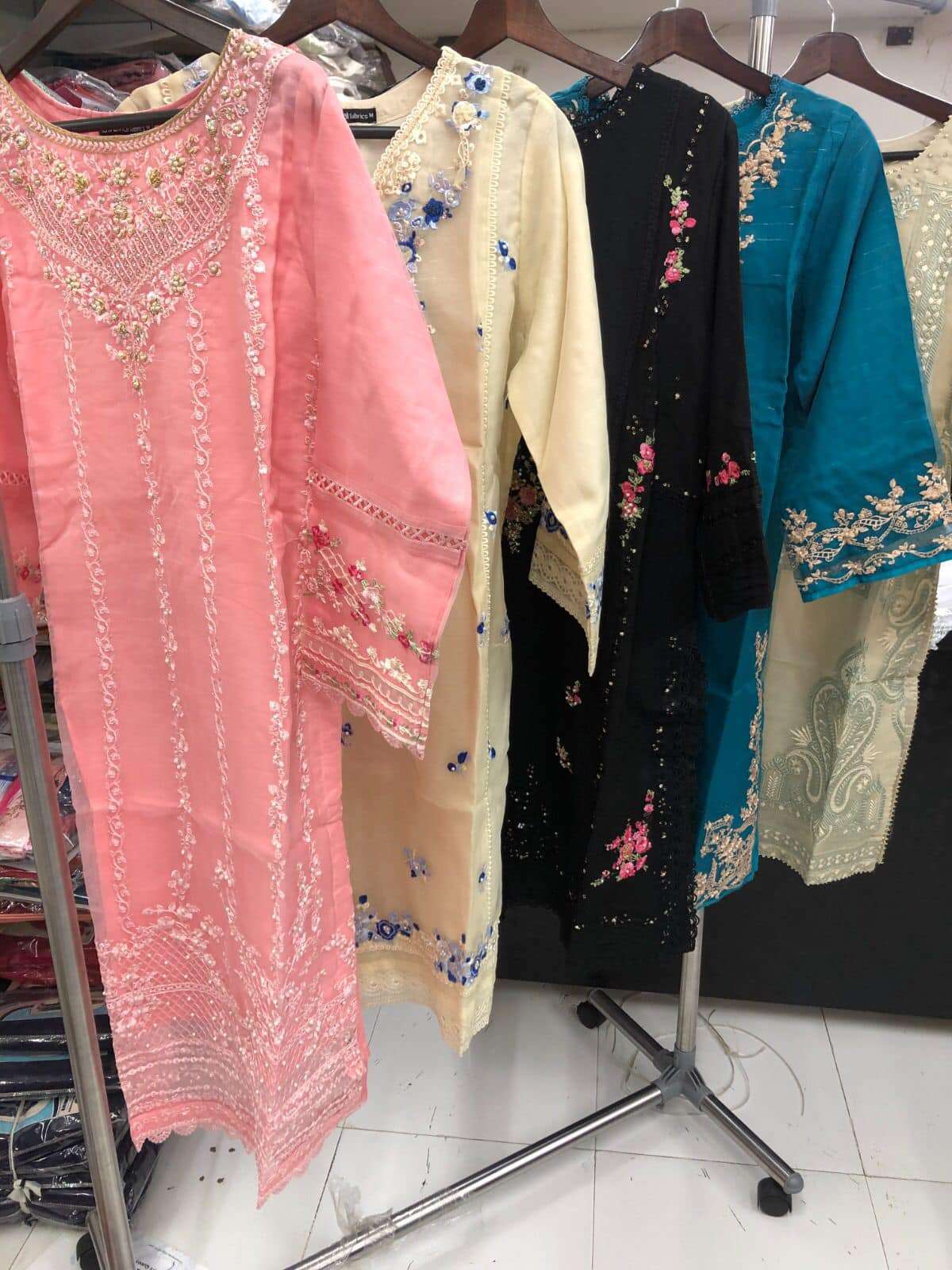 ZAROUHI Ready-to-Wear